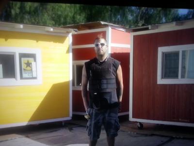 homeless builds tiny houses